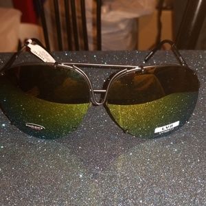 Rockstar Oversized Aviator Sunglasses w/Free Case